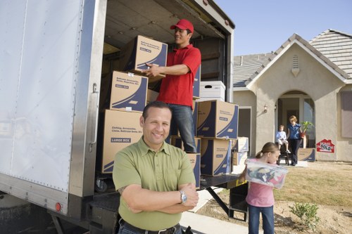 Professional moving help for flats and small homes in Peckham