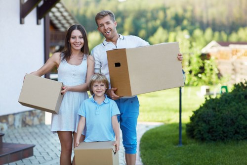 Local Peckham moving team supporting home removals