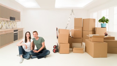 Local removals service navigating access challenges in Peckham