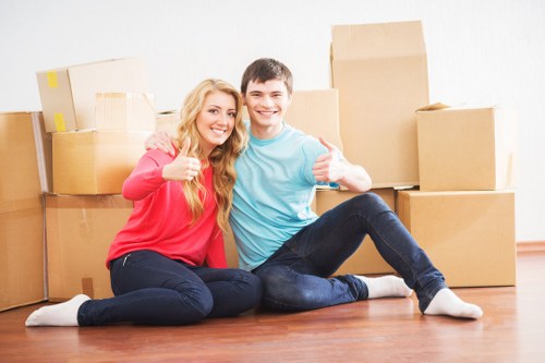 Affordable man with van in Peckham for house and office moves